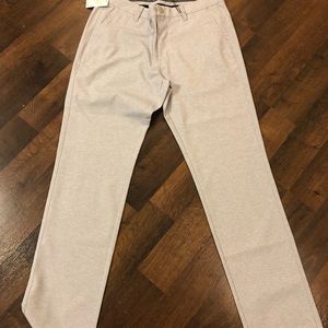 Bonobos Golf Pants. BRAND NEW 33x32 Slim